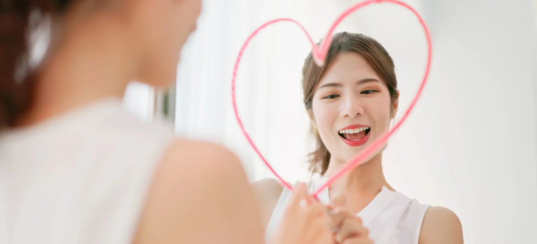 Pentingnya Mencintai Diri Sendiri Sebelum Orang Lain