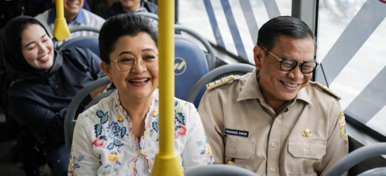 Pramono Ajak Warga Maksimalkan Transportasi Umum Pramono Ajak Warga Maksimalkan Transportasi Umum