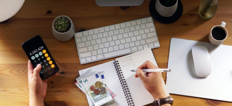 Strategi Mengatur Gaji Kecil Agar Tetap Menabung