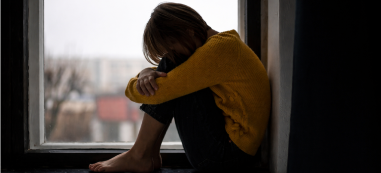 Tanda Kamu Sedang Mengalami Kelelahan Secara Emosional