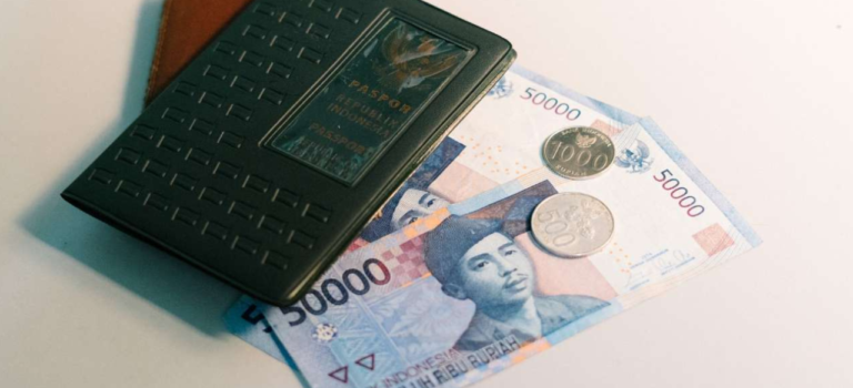 Cara Mudah Atur Gaji Bulanan Agar Awet