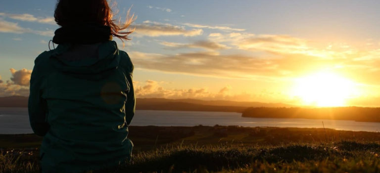 Rahasia Hidup Tenang di Tengah Hiruk Pikuk